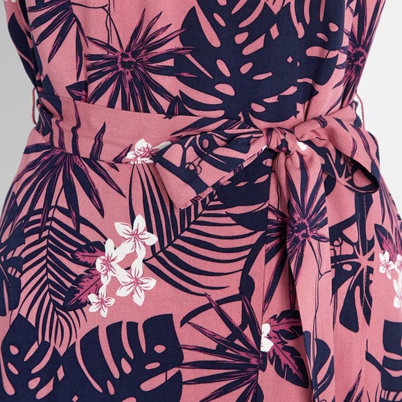 NWT ModCloth x Collectif Tropi-cool Locale Maxi Dress - Picture 3 of 16